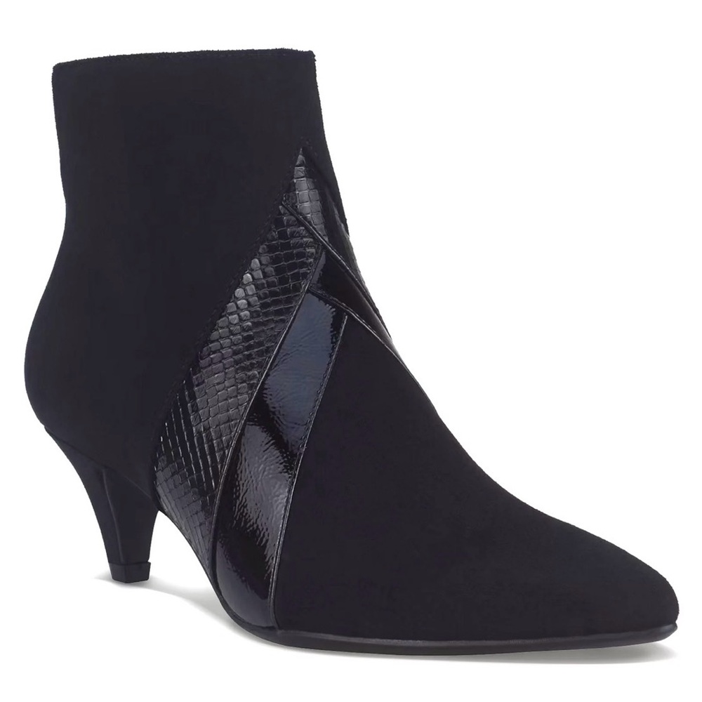 NIB Impo ECO Faux Suede Black Kitten Heeled Boots US size 7M